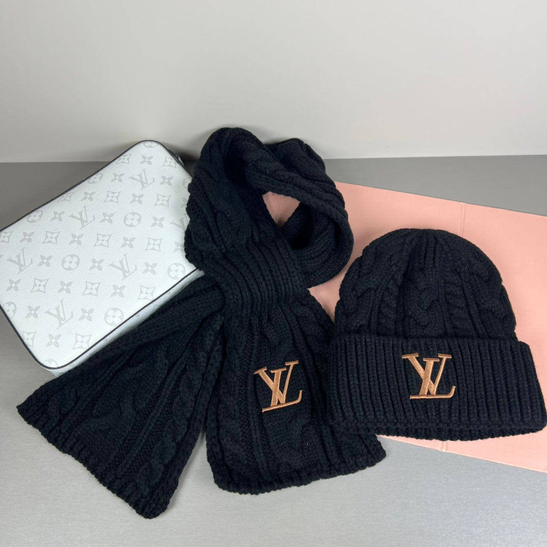 M1R96E10 Fashion Hat and scarf set