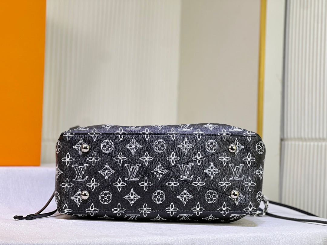 15XE13B Popular  leather bag)