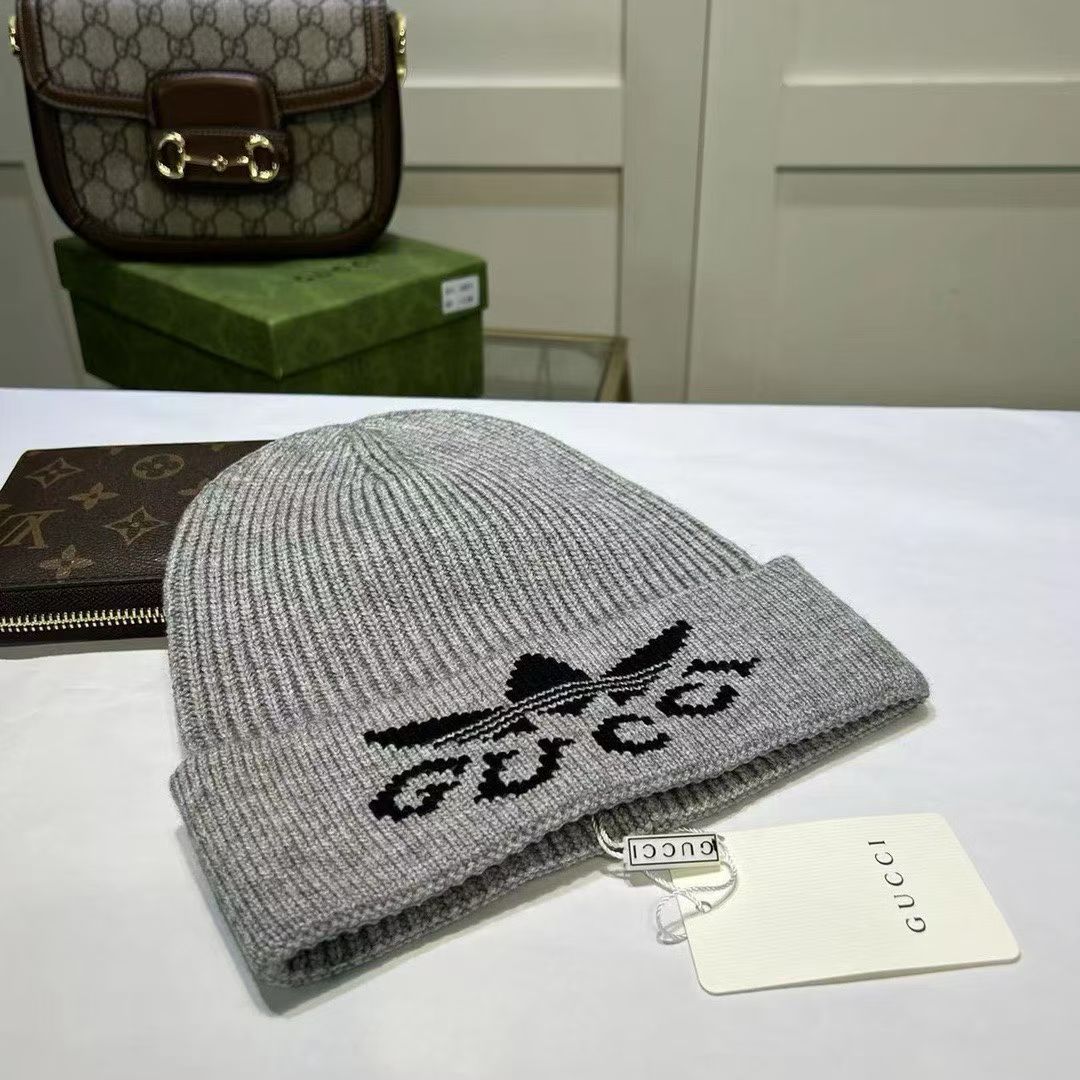 M1R86B41 Popular hats