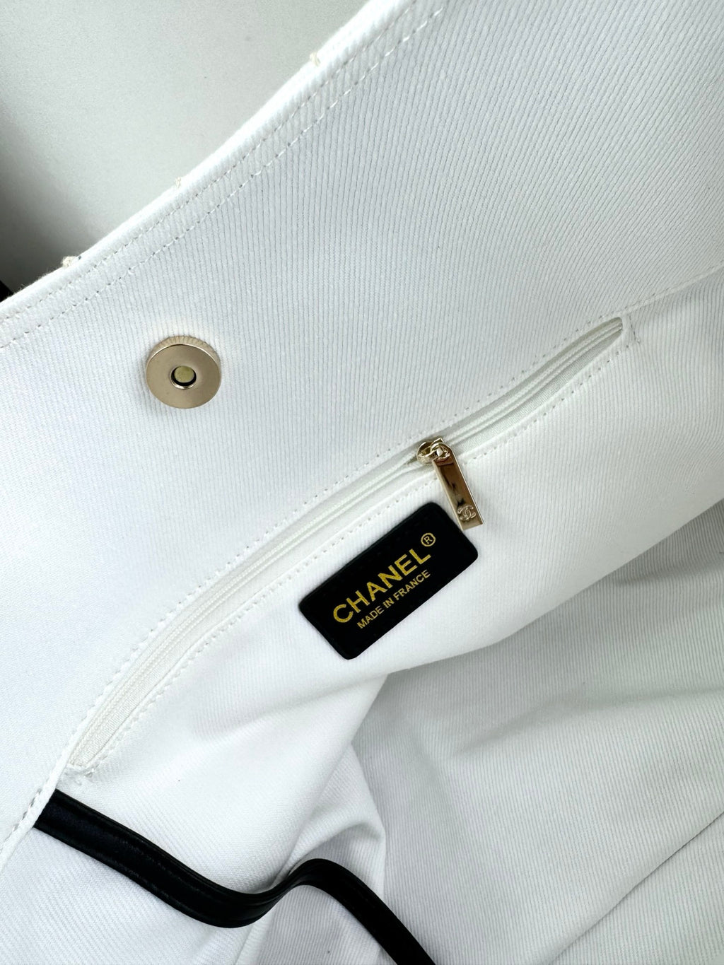 B1N96C11 Fashion bags