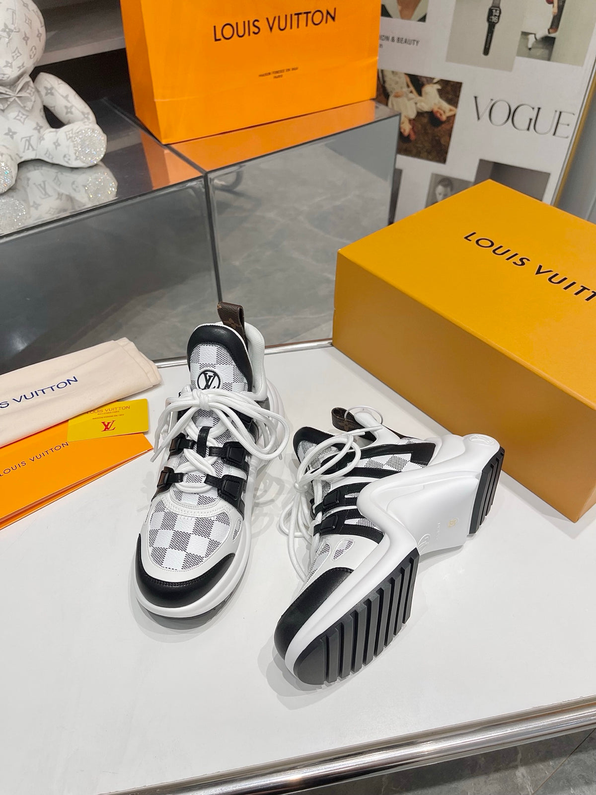 2105QE438Z  Popular high-quality Shoes