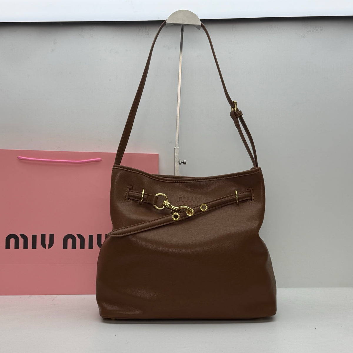 136PA22B Popular leather bag