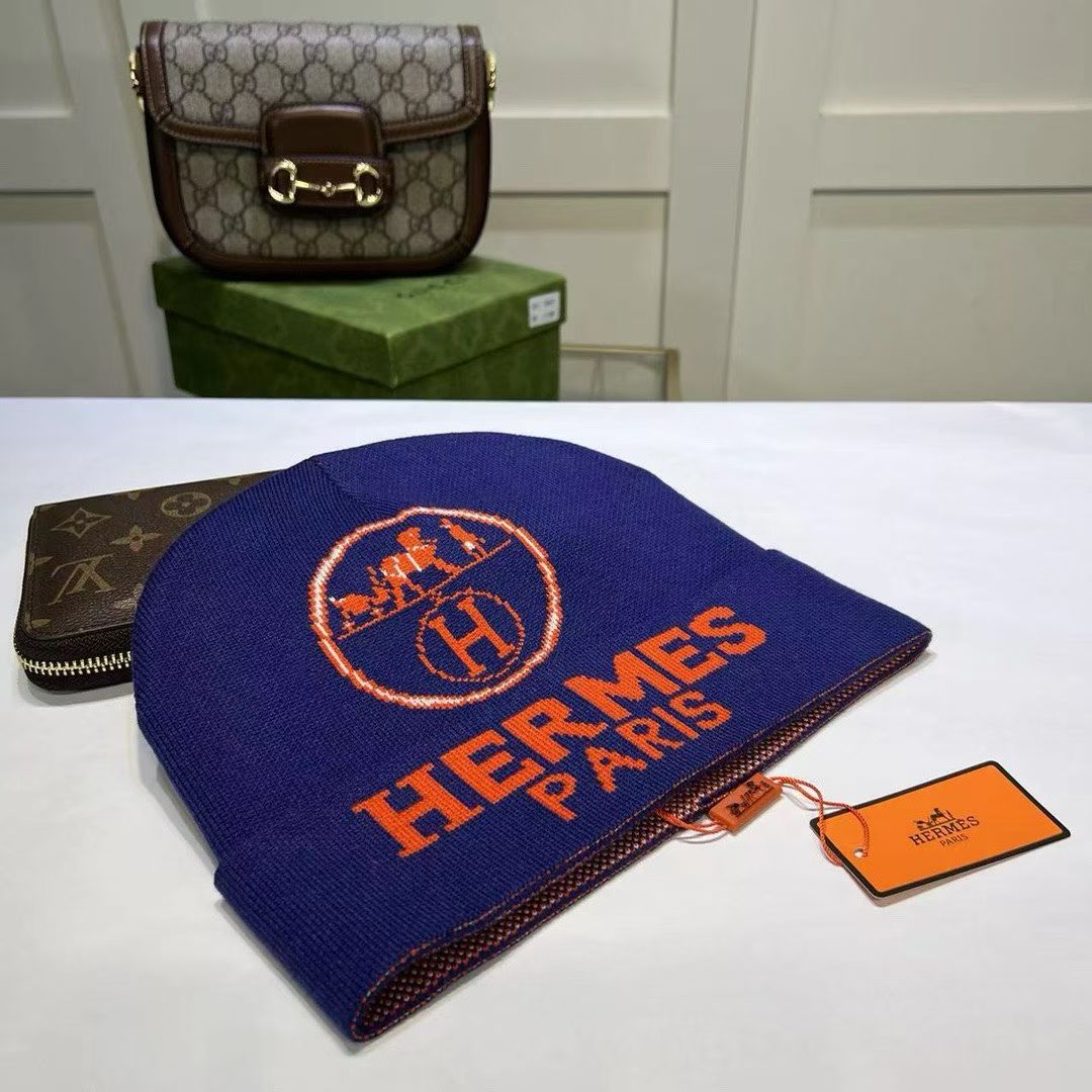 M1R86H46 Fashion hats