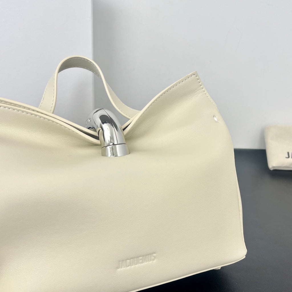B1R106A2 Fashion leather bag