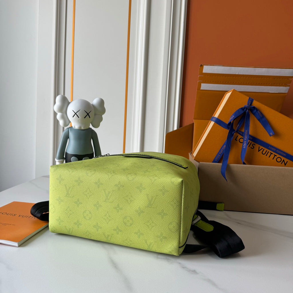 B1X66E3 Fashion leather bag