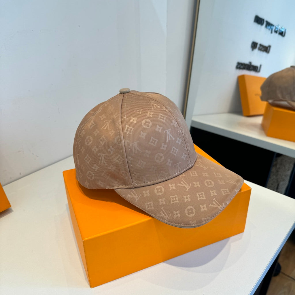 M1R96E29 Fashion hats