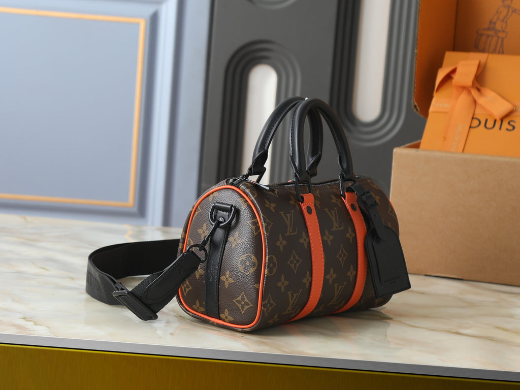 B1R76E52 Fashion leather bag