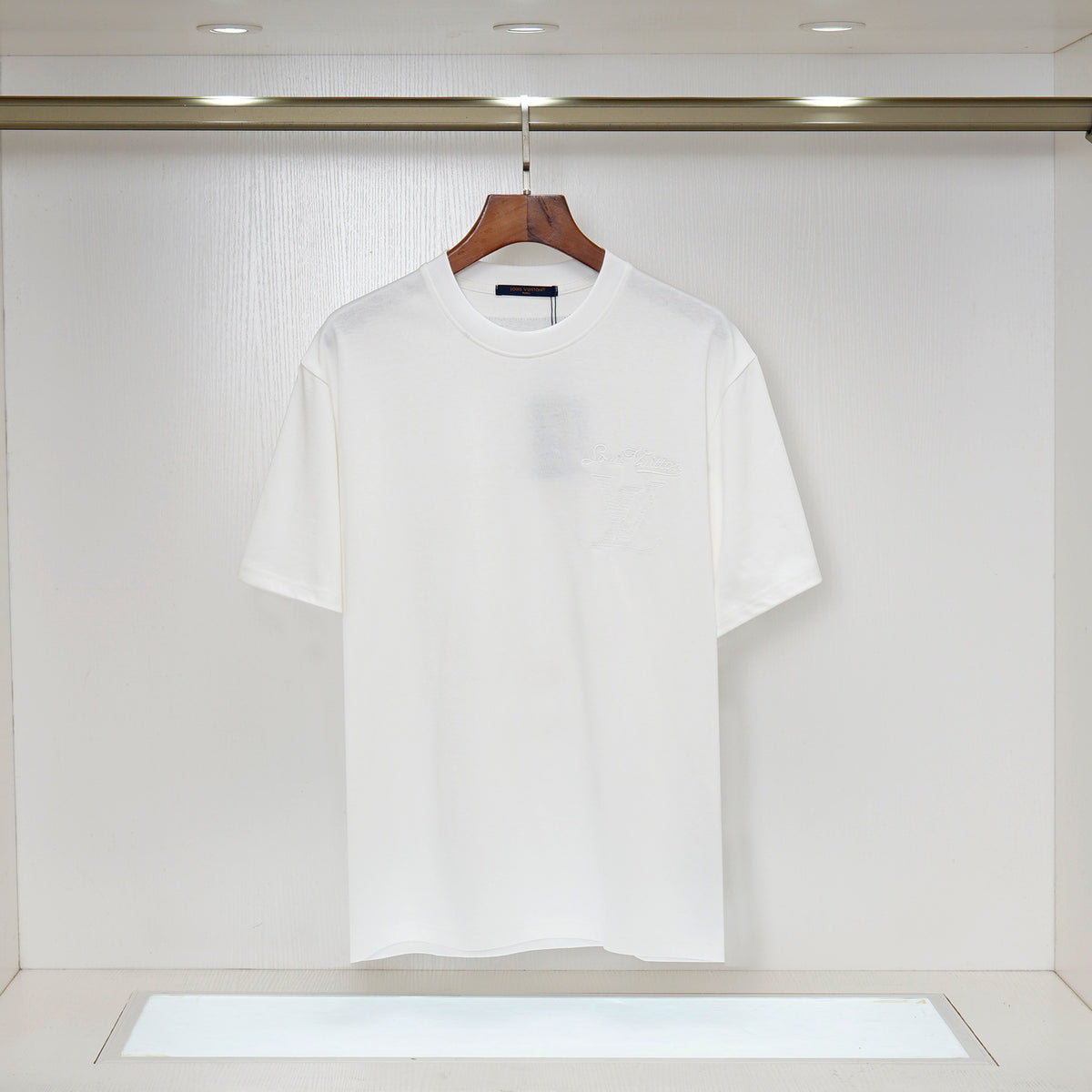 U1R86E12 Fashion T-shirts