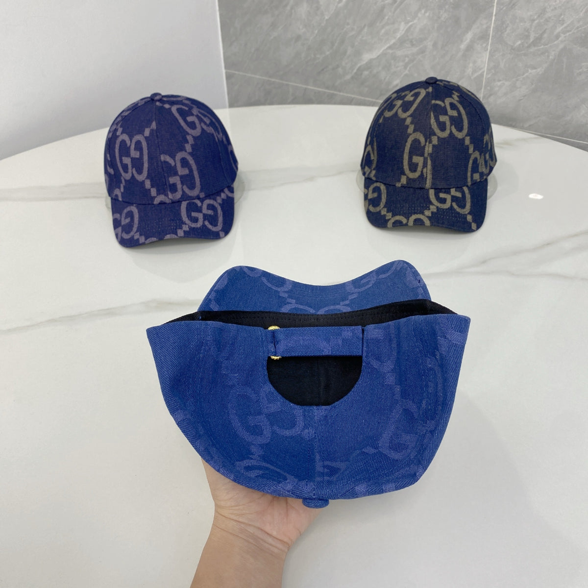 M1R86B105 Popular hats