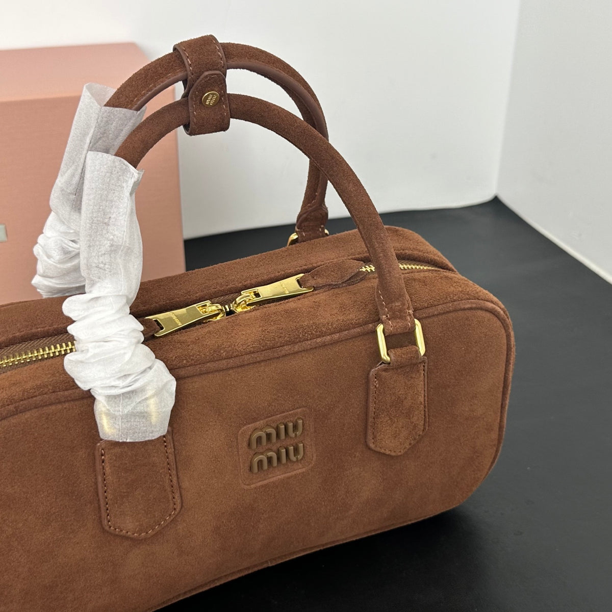 146PA153B Popular leather bags