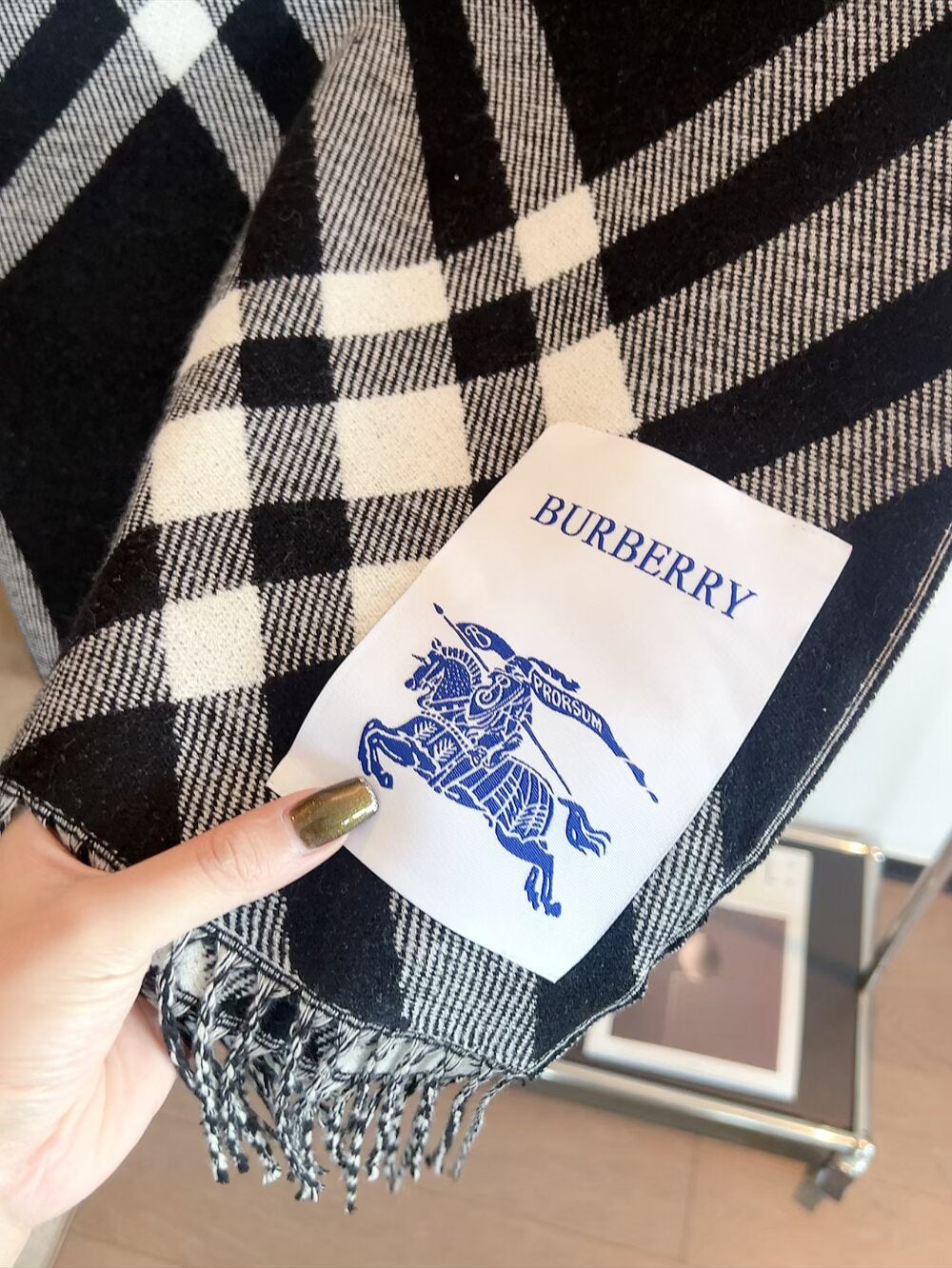 W1R106R9 Fashion Winter Scarves
