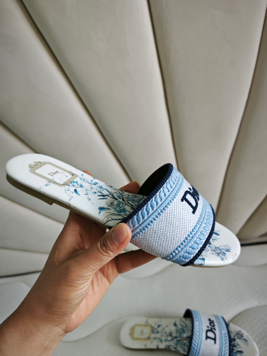 Z2R76D4 Fashion high-quality Shoes