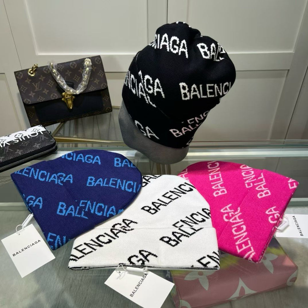 M1R86R77 Fashion hats
