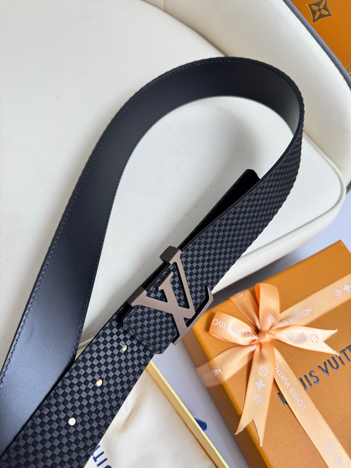 1115QE10P Popular High quality belt With full package