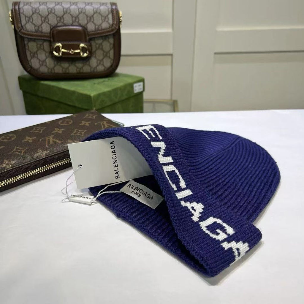 M1R86J86 Fashion hats