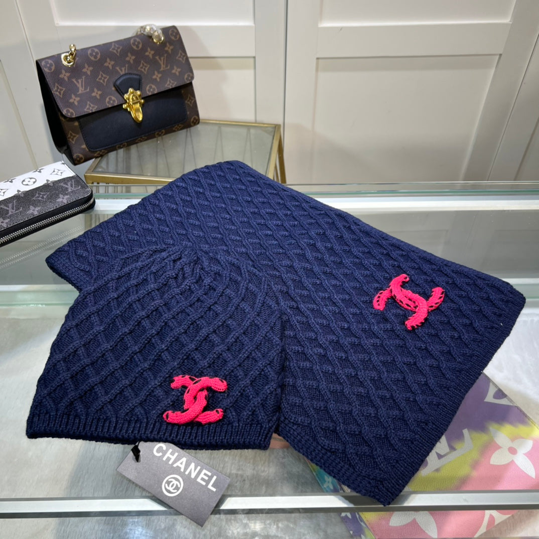 M1R96C11 Fashion Hat and scarf set