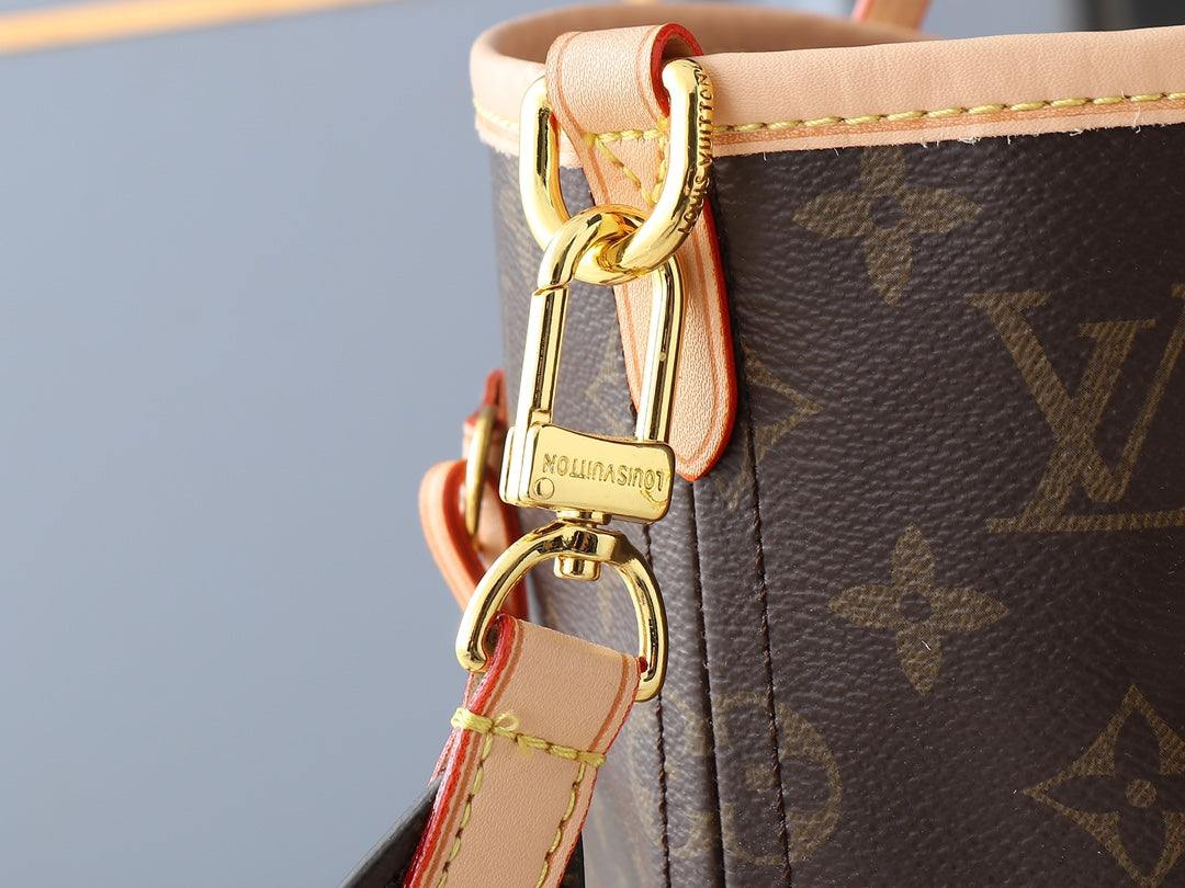 B1N96E3 Fashion leather bag