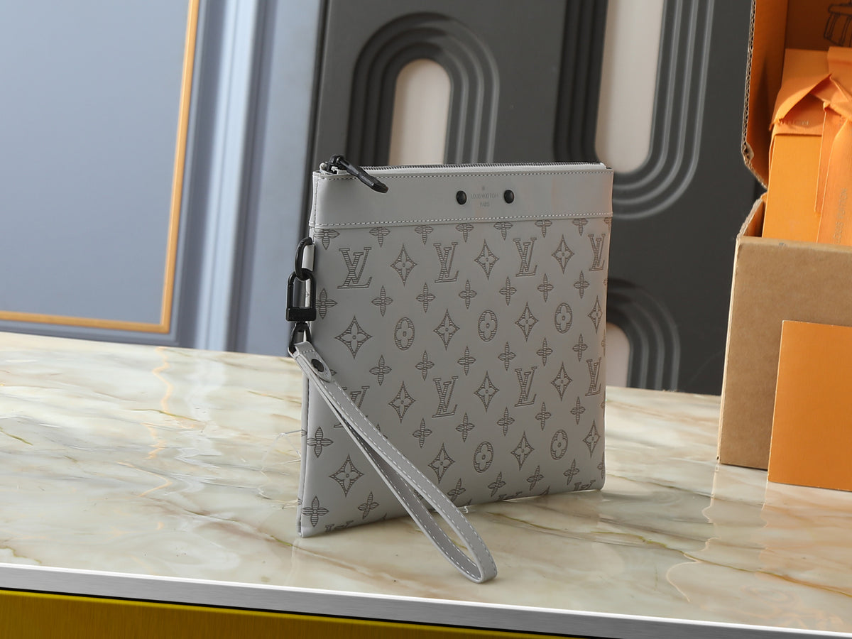 B1R76E55 Fashion bag