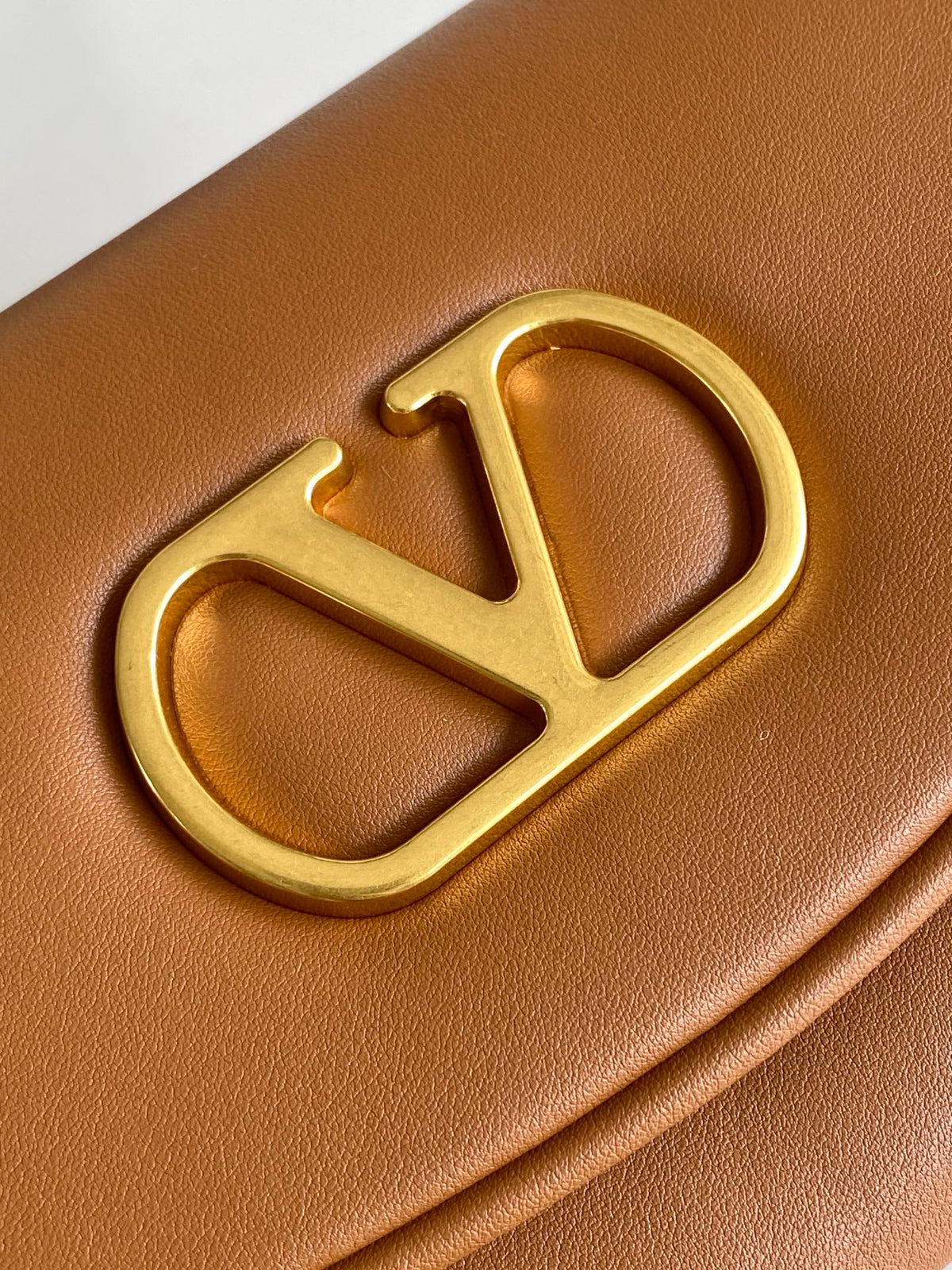 B1R76VL33 Fashion leather bag