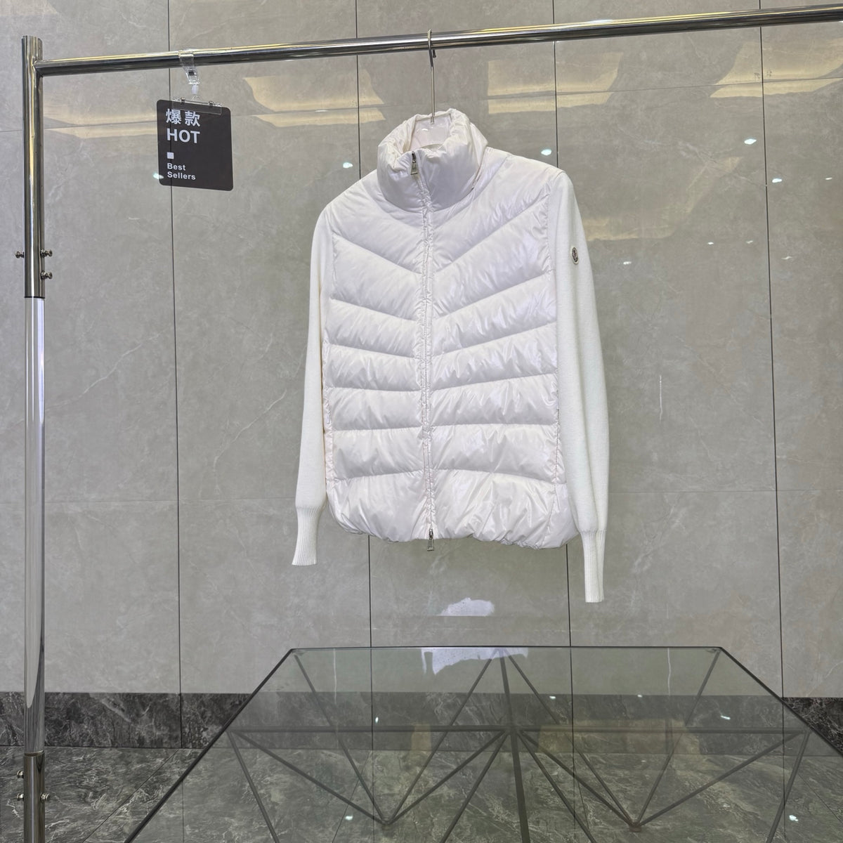 U3R106A22 Fashion down jacket