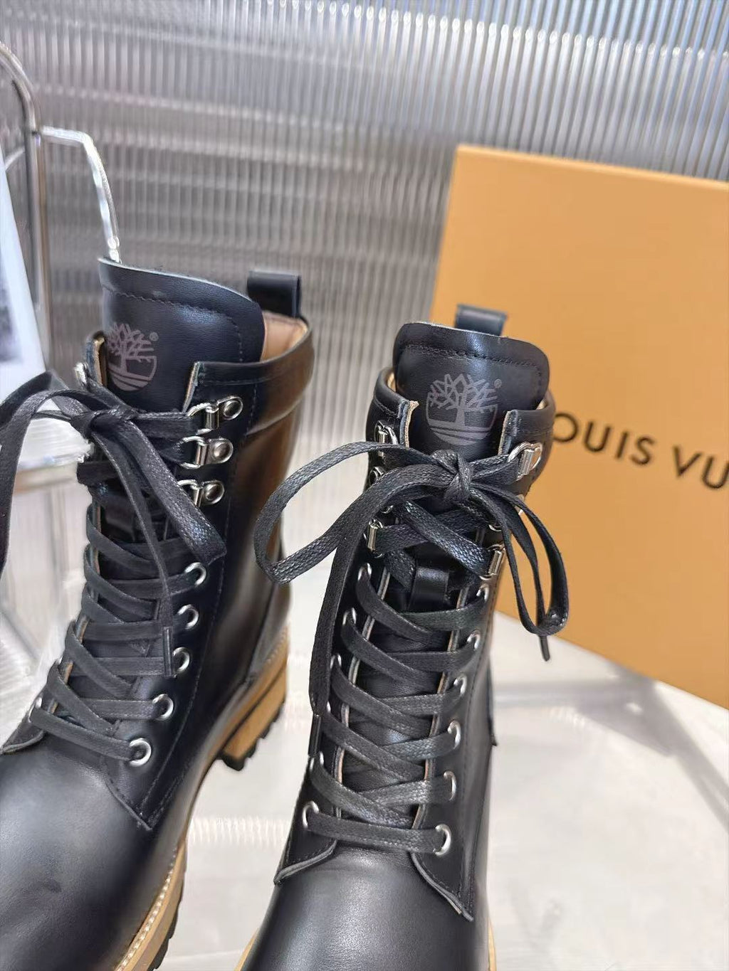 Z2R96E10 Popular high-quality leather shoes