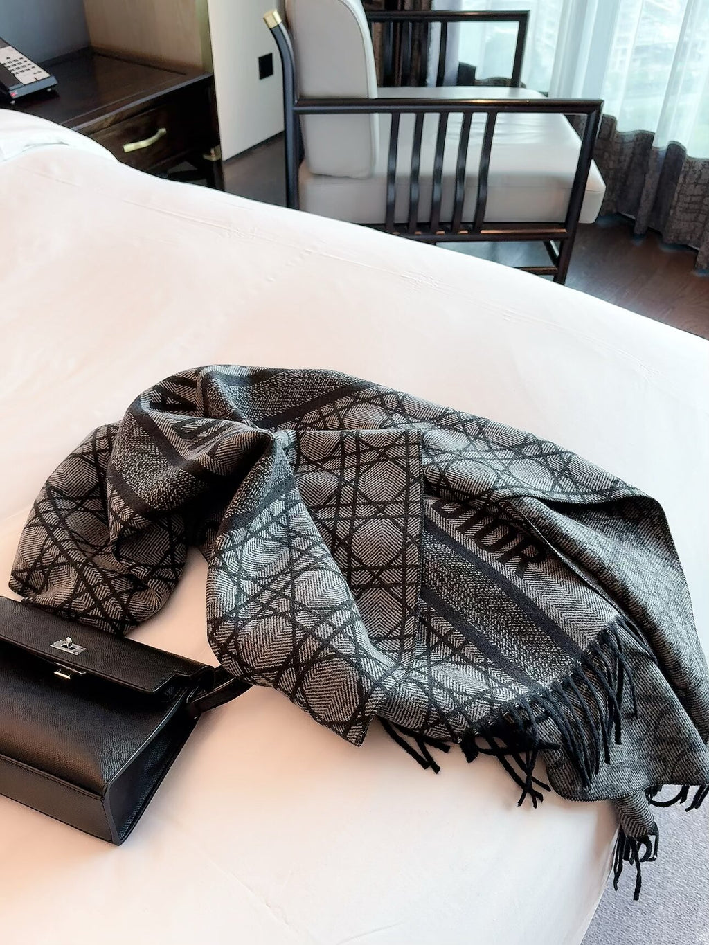 W1R86D106 Fashion Winter Scarves