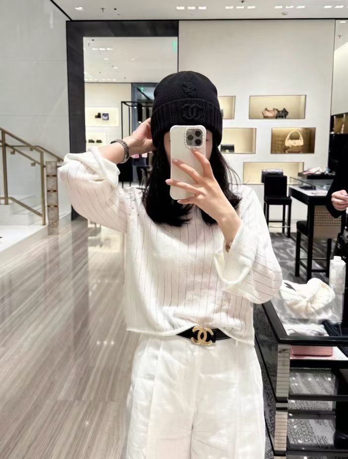 M1R86C22 Fashion hats