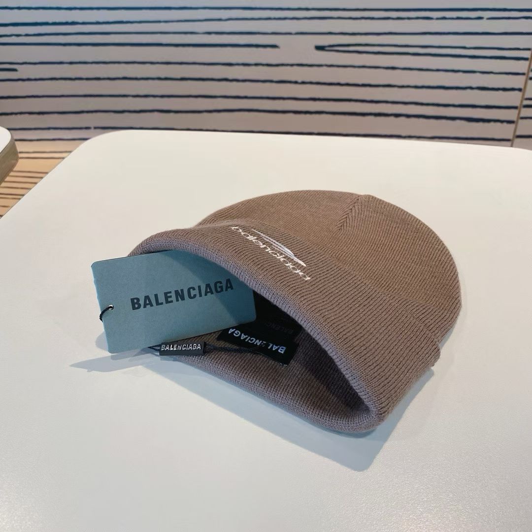 M1R86J93 Fashion hats