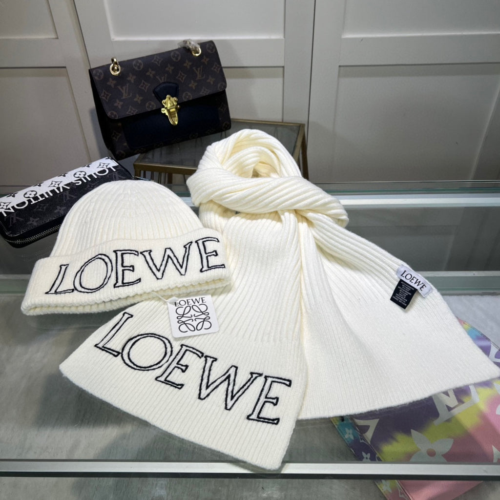 M1R96A6 Fashion Hat and scarf set