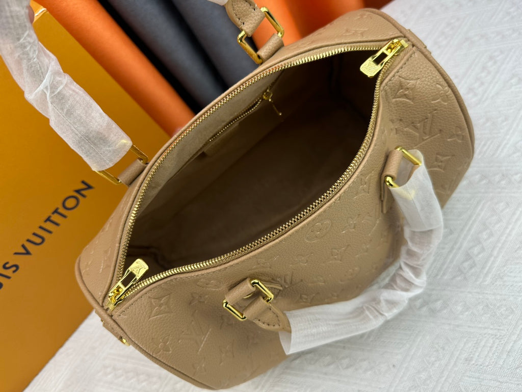 B1X56E29 Fashion leather bag