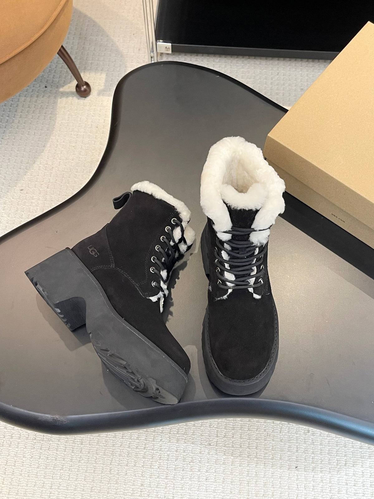 Z2P106U27 Fashion high-quality Boots