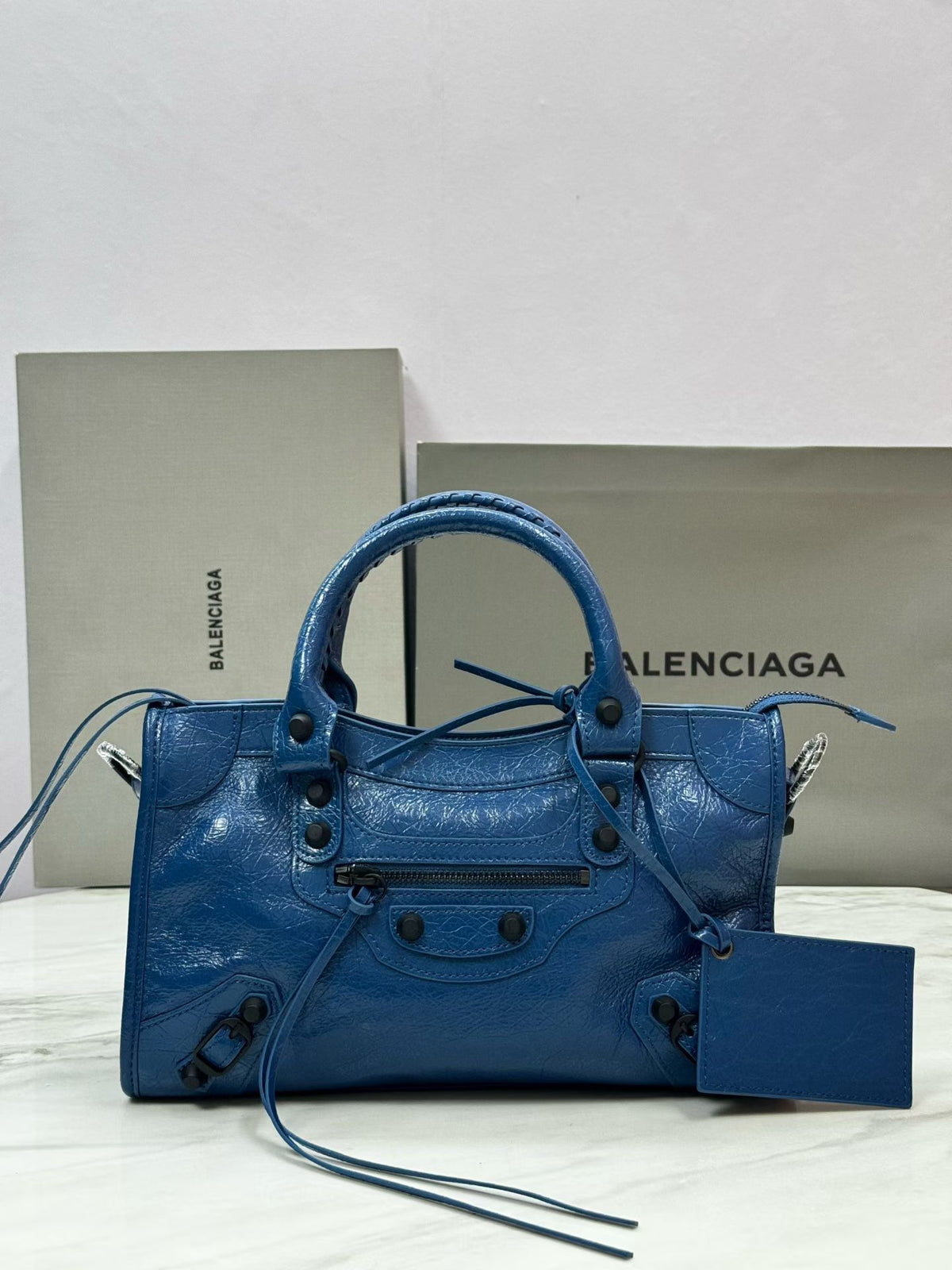 B1R96J3 Popular leather bag
