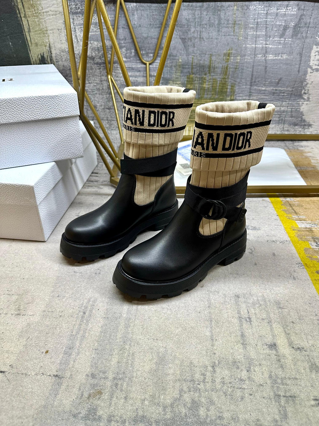 Z2P106D31 Fashion high-quality Boots (three colors)