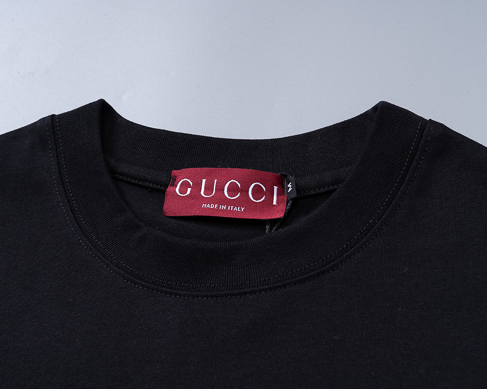 U1R76B61 Fashion T-shirts