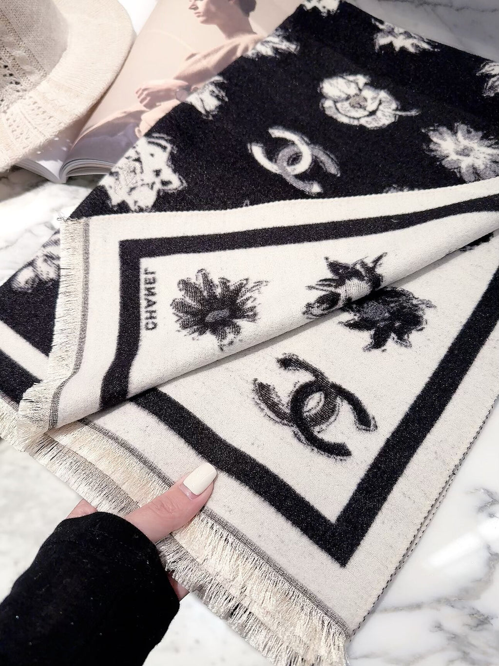 W1R86C109 Popular Winter Scarves