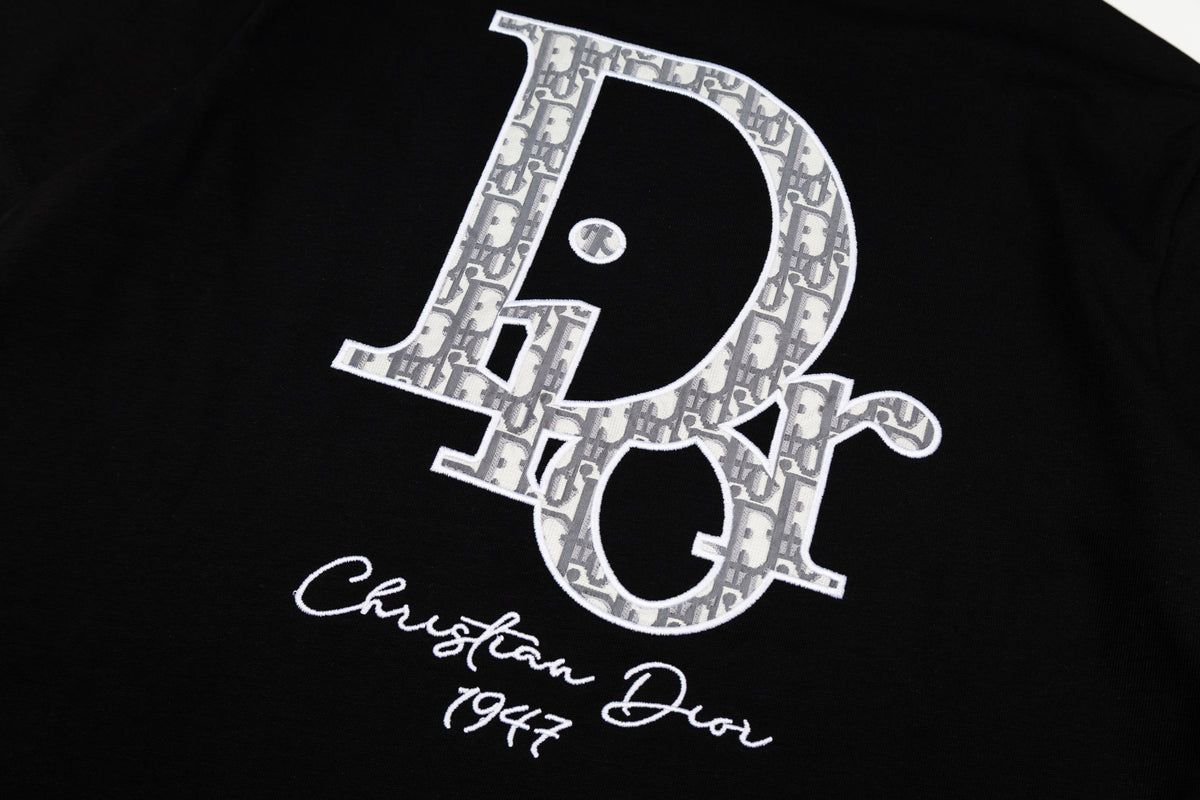 U1R76D29 Popular T-shirts