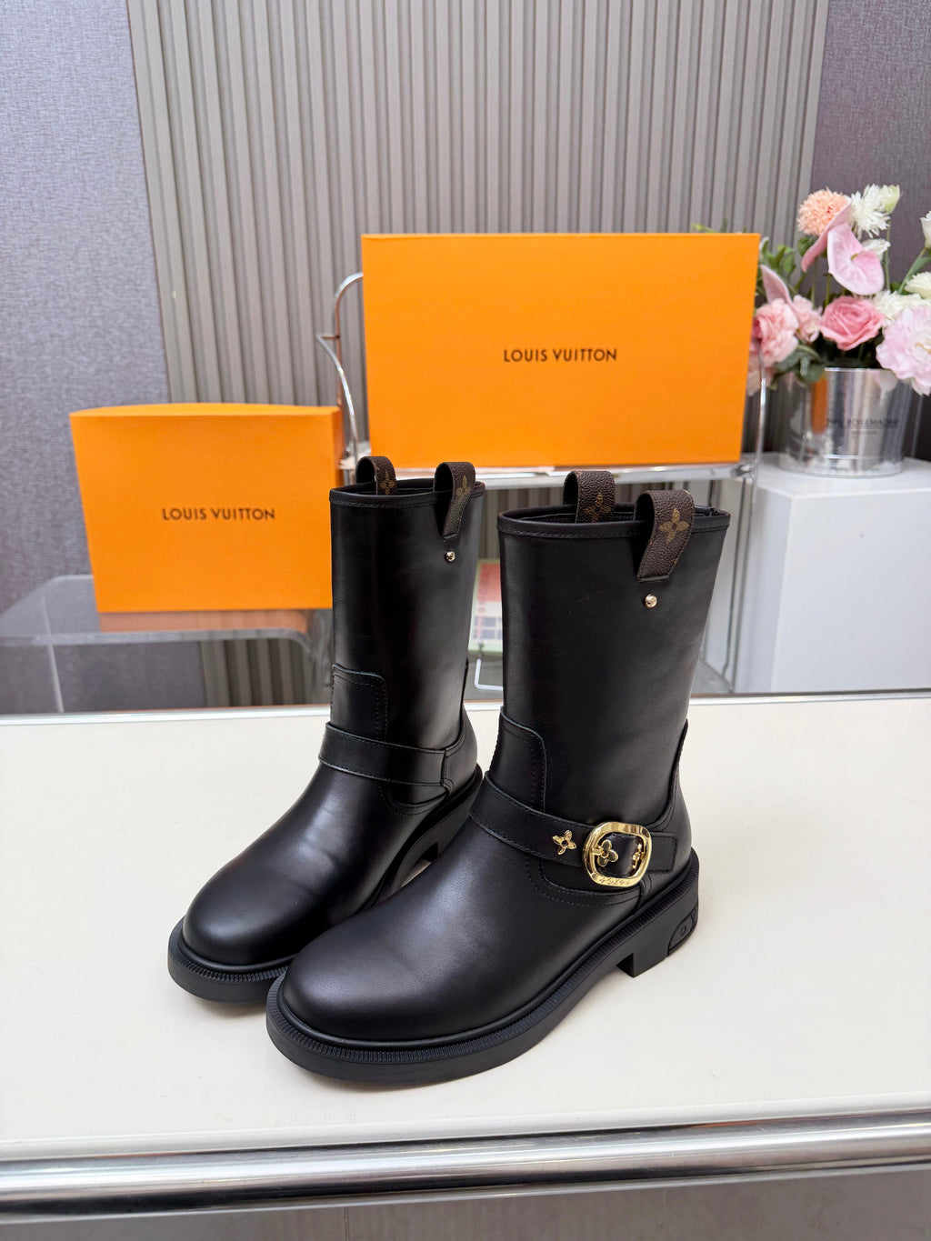 Z2P106E22 Fashion high-quality shoes