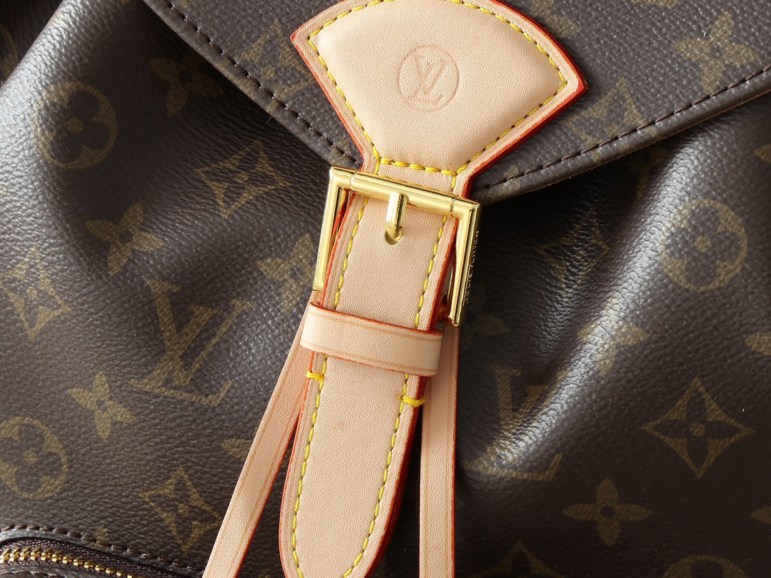 146PE176B Popular leather bag