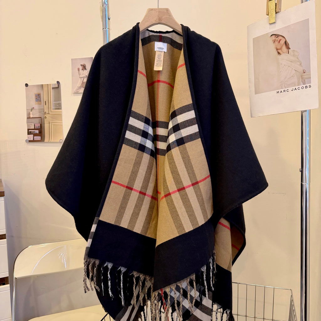 W1R86R55 Fashion cape