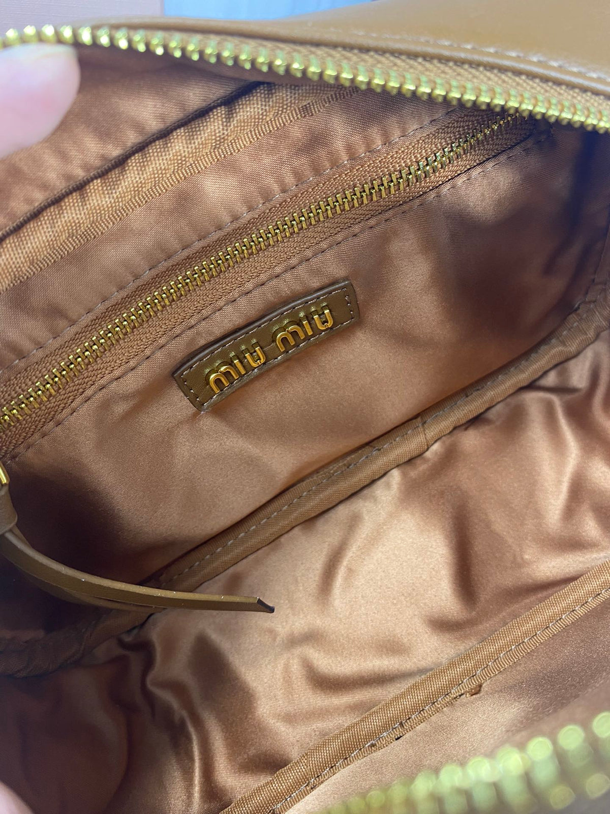 B1P46A152 Popular leather bags