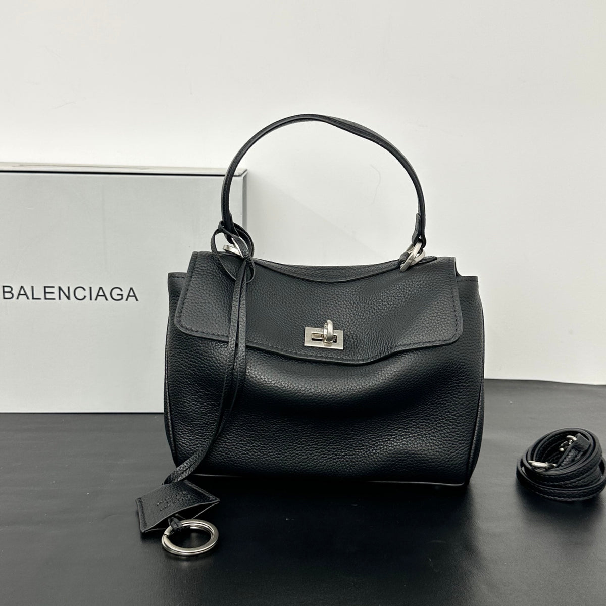 B1X56J31 Fashion high-quality leather bag