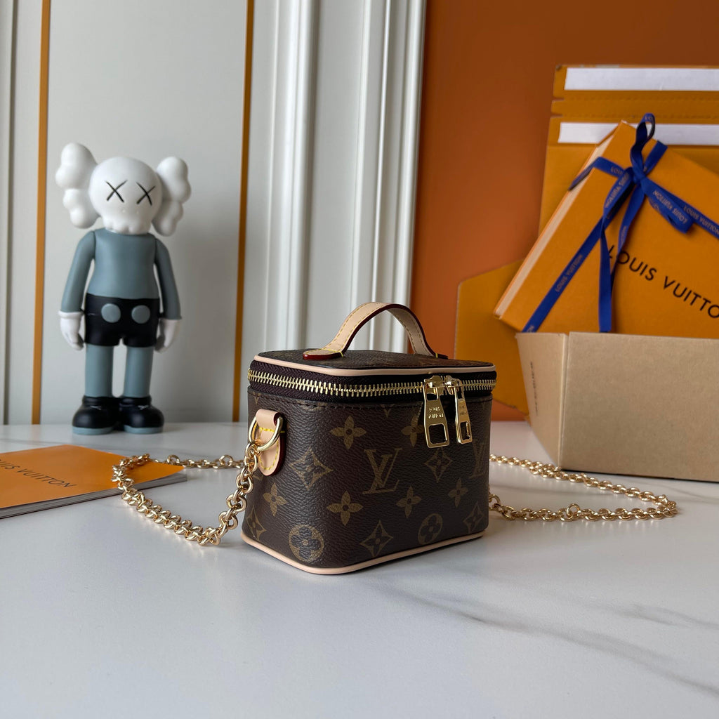 156NE20B Popular leather bag