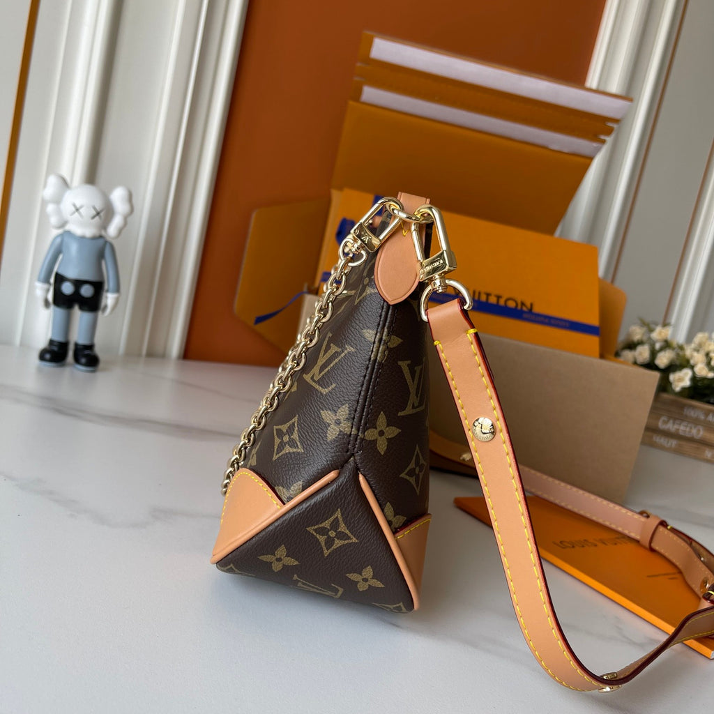 B1R76E04 Fashion bag