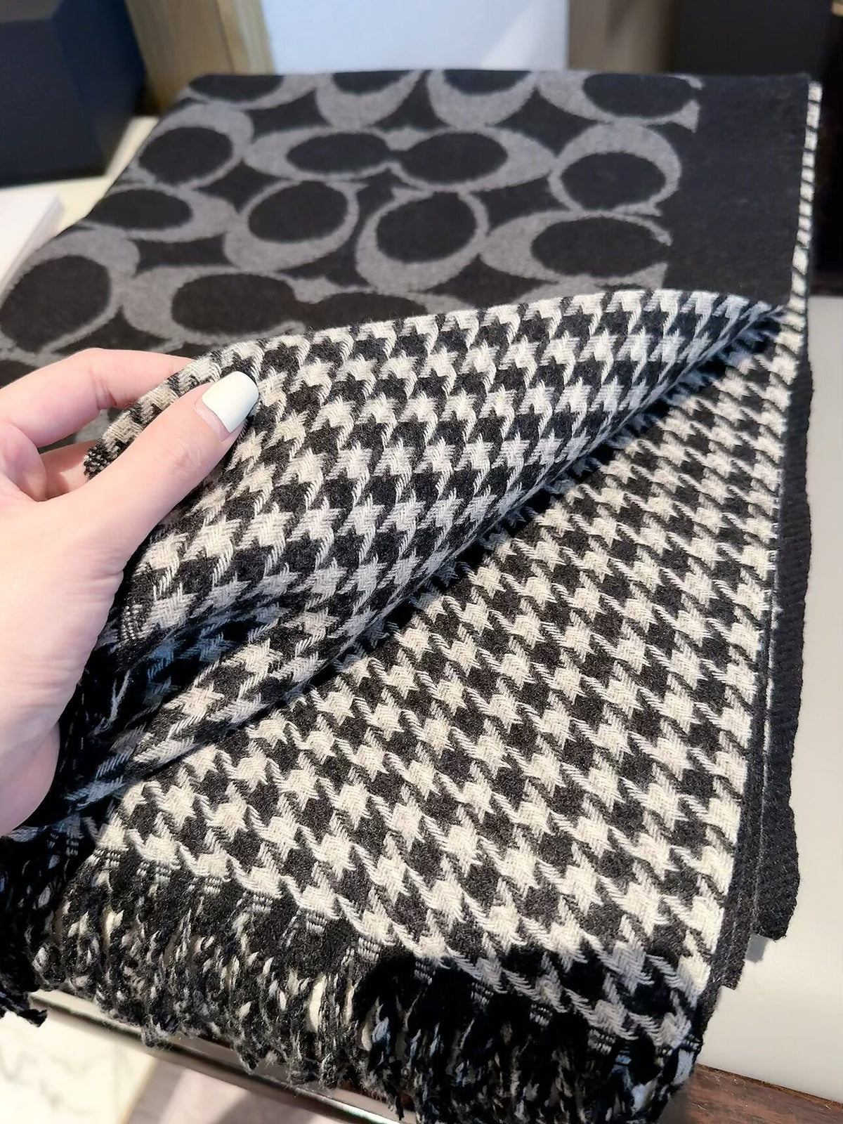 W1R106A45 Fashion Winter Scarves