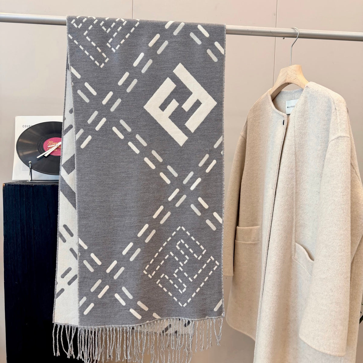 W1R86F81 Popular Winter Scarves