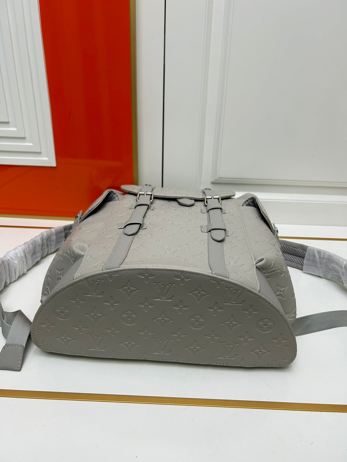 1WE68B Popular  leather Backpacks
