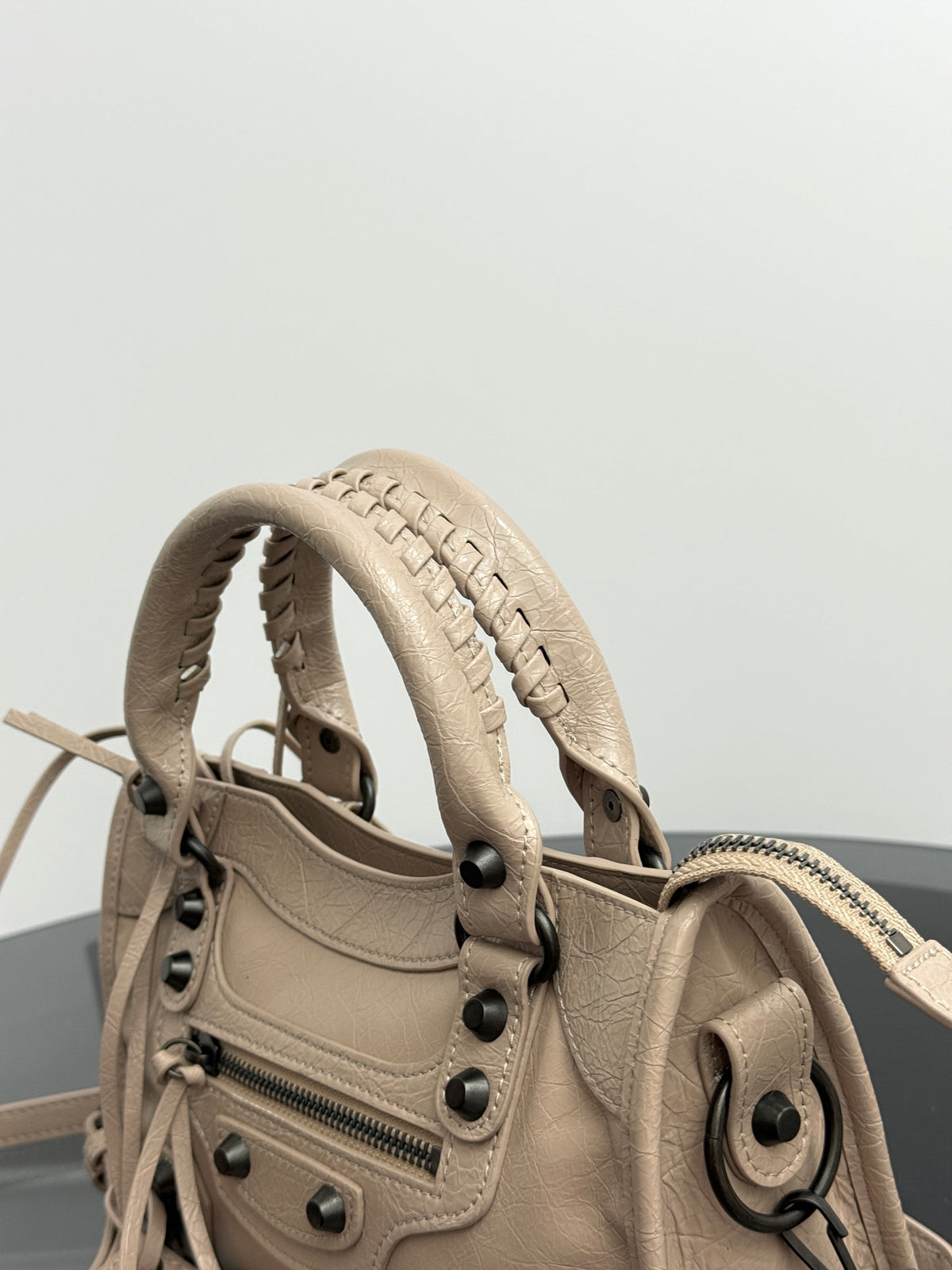B1R106J4 Fashion leather bag