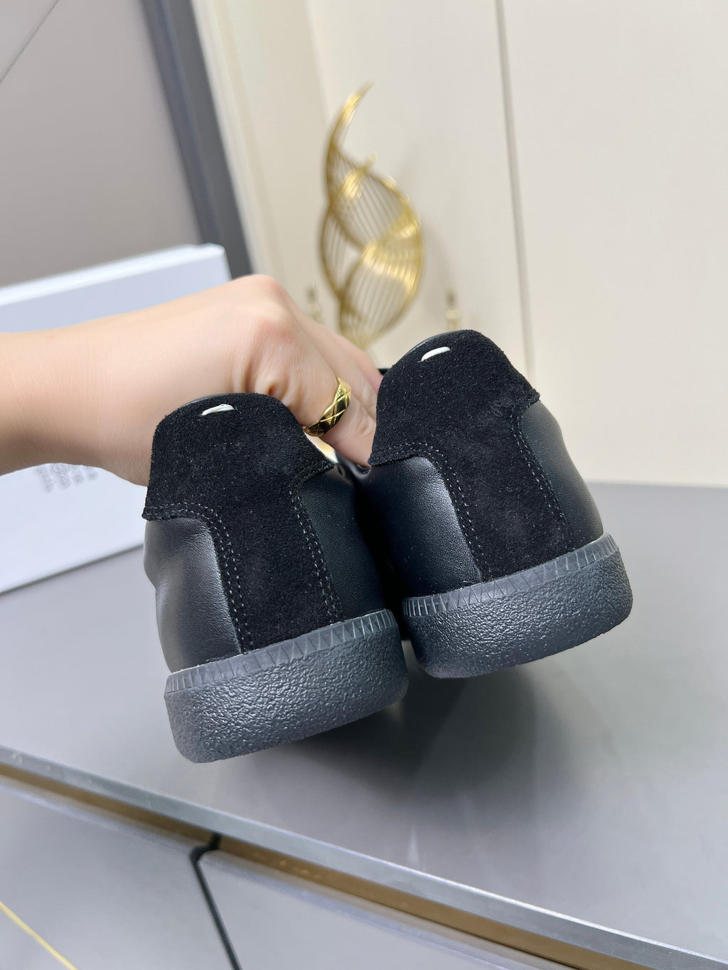 Z2X76A3  Popular high-quality leather shoes