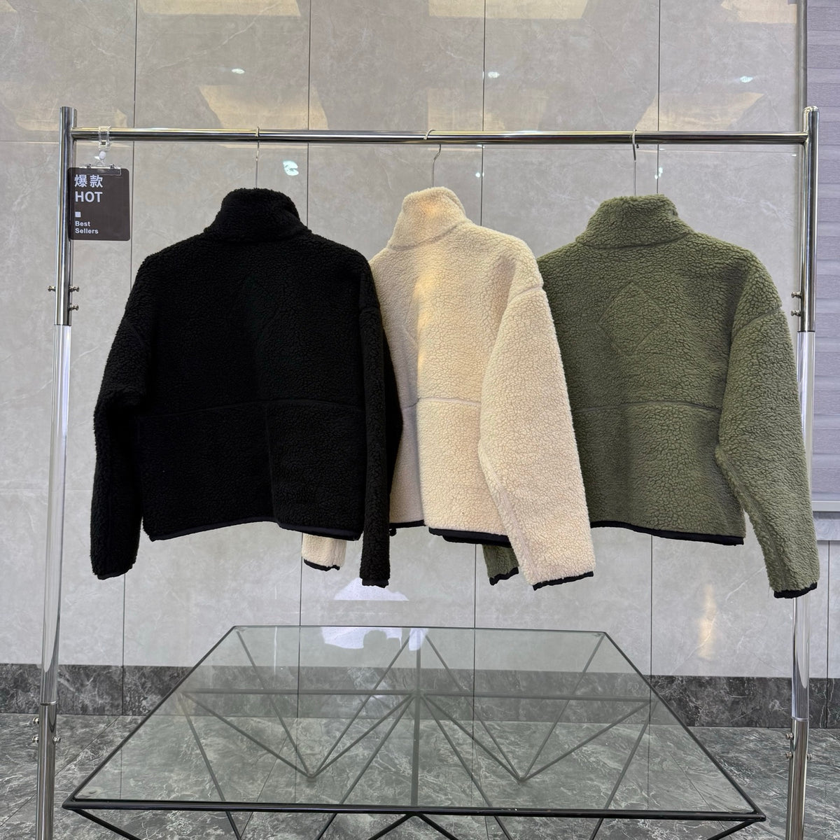 U3R106A12 Fashion Coats