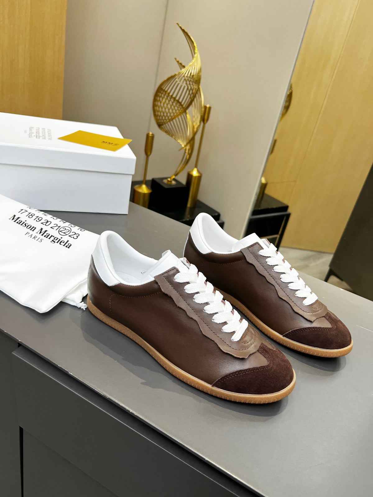 Z2X76A4 Popular high-quality leather shoes